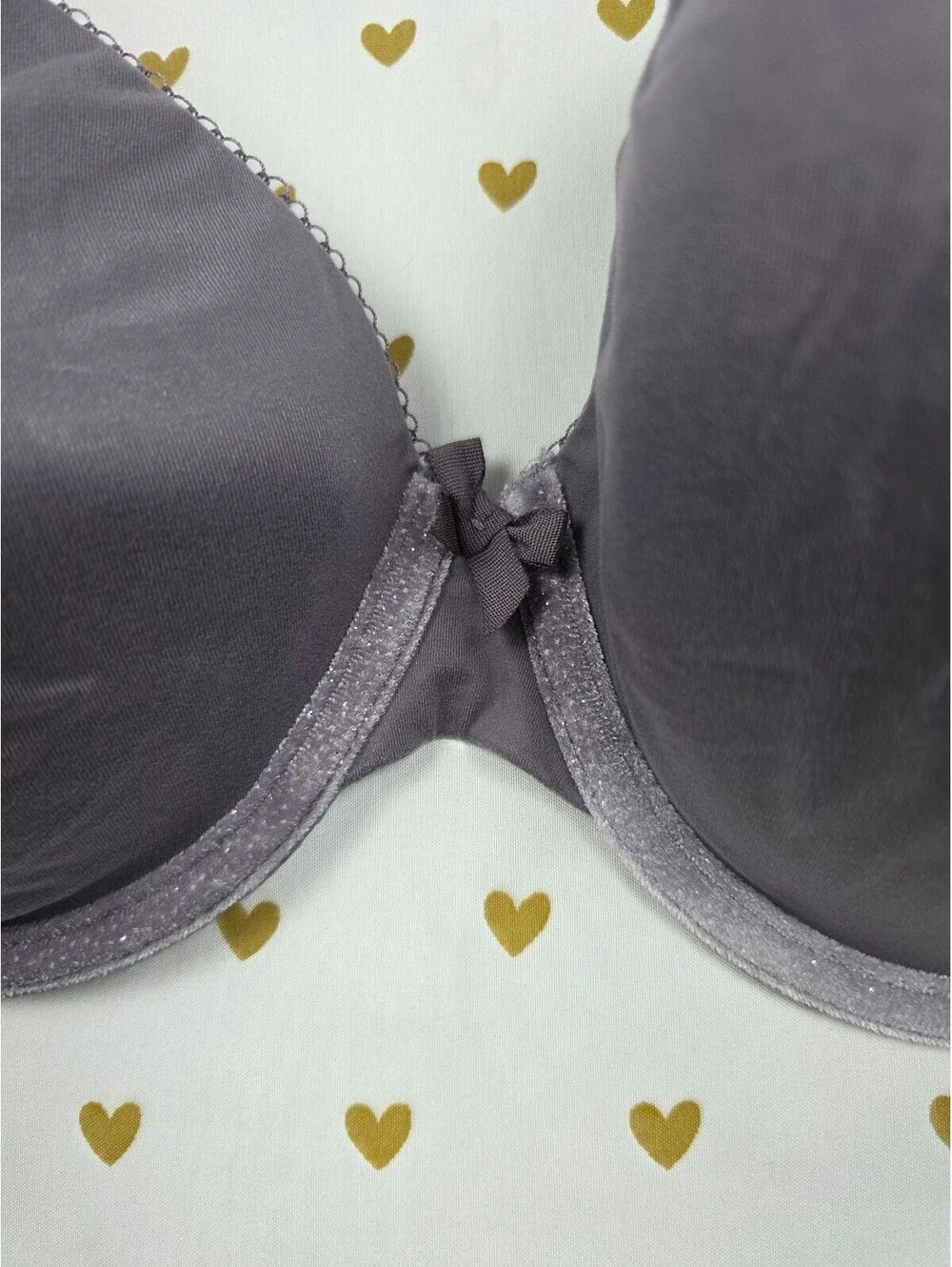 Victoria's Secret Body By victoria Lined Perfect Coverage Bra 34DD